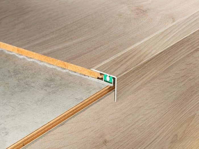 Vinyl tile flooring Dubai